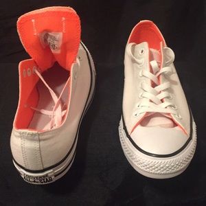 Brand New Converse sneakers